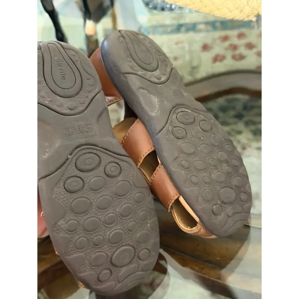 Stride Rite SRT Archie Sandal Size 8.5 Brown Leather Closed Toe Harper Fisherman